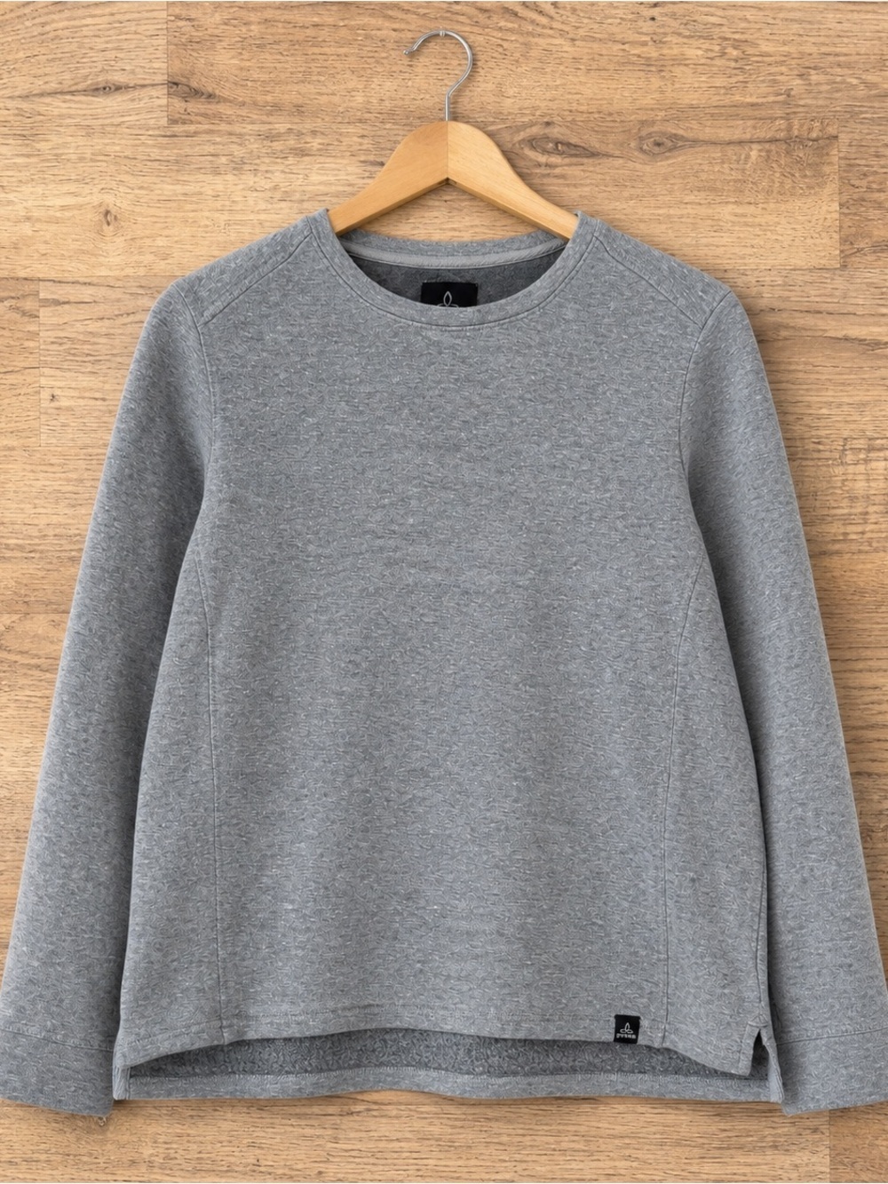Prana Gray Long Sleeve Crewneck Sweatshirt Pullover Medium